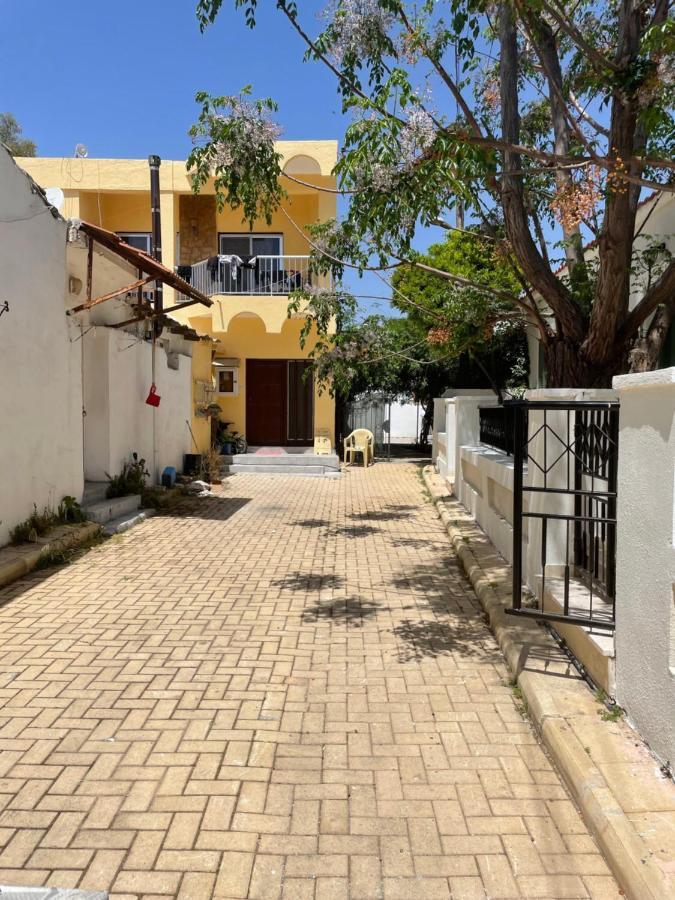 Betul Guest House Famagusta  Exterior photo