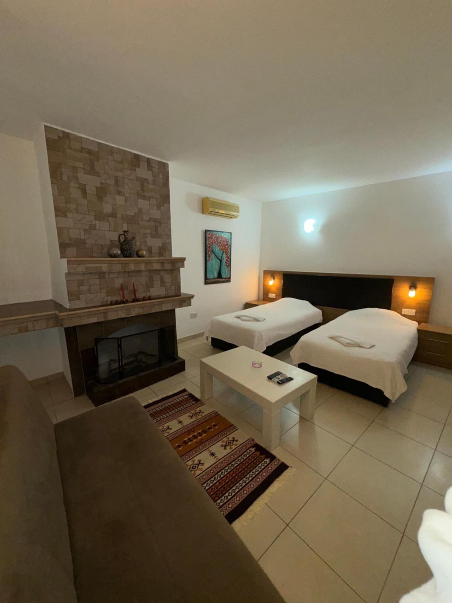 Betul Guest House Famagusta  Exterior photo