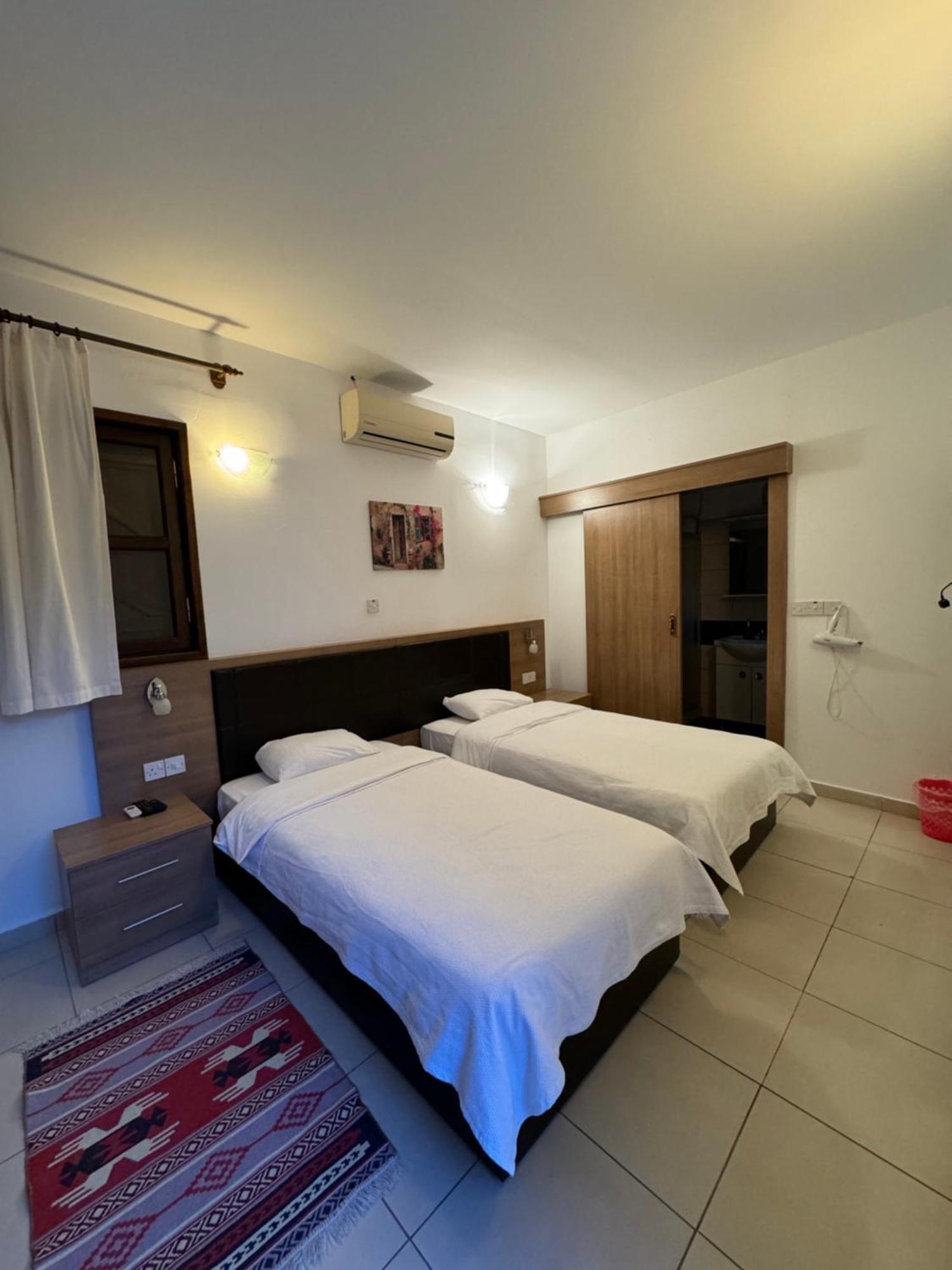 Betul Guest House Famagusta  Exterior photo